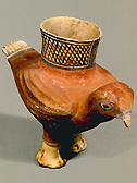 アギラ」彩色注口地紋鳥形壺